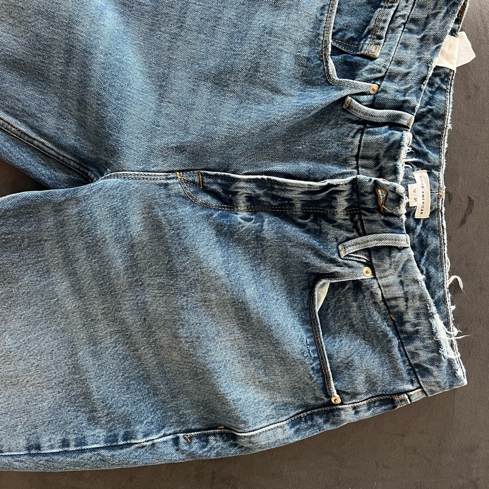 New Good American 12/31 boyfriend jeans
